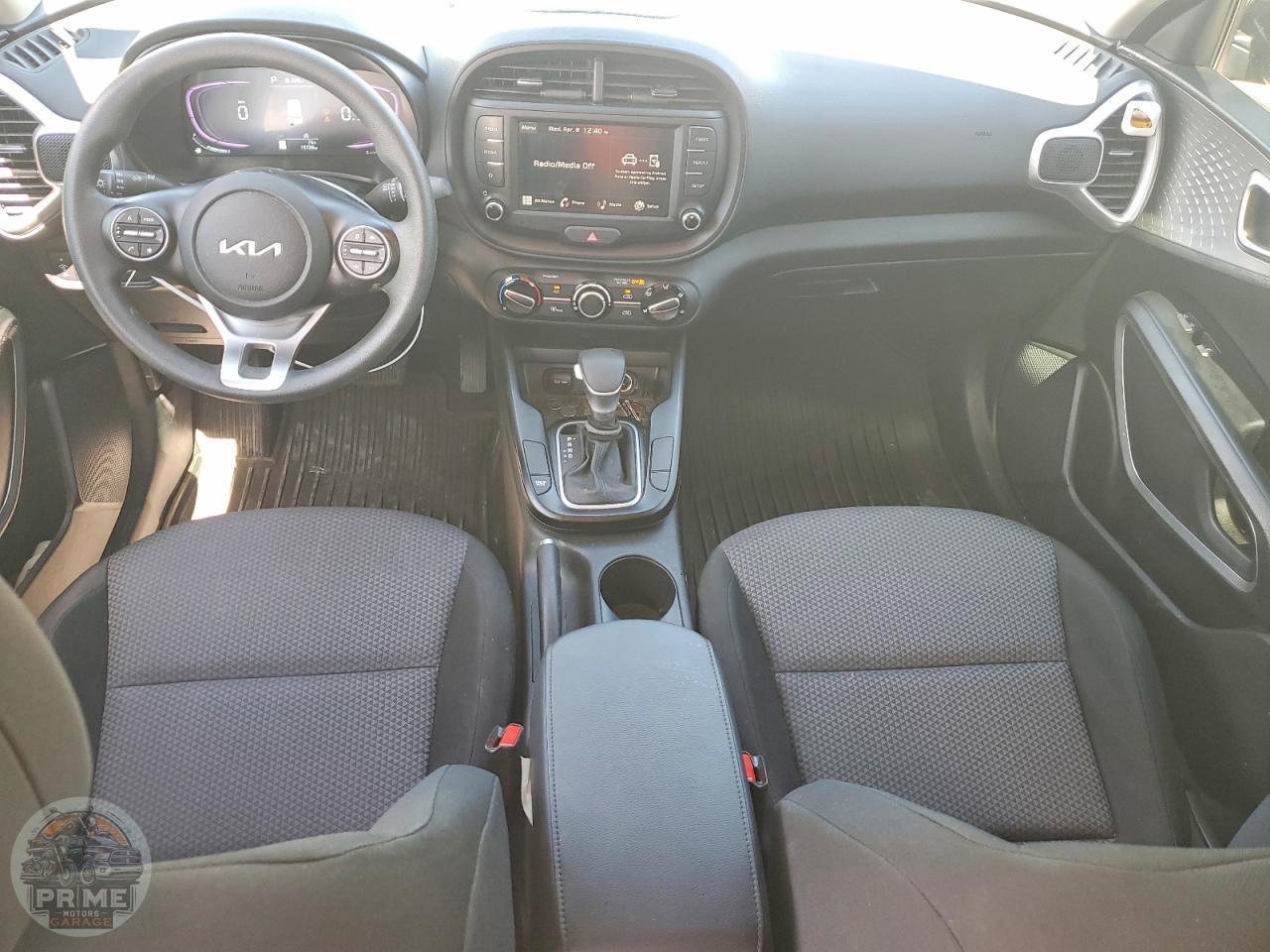 2025 KIA SOUL — фото 8
