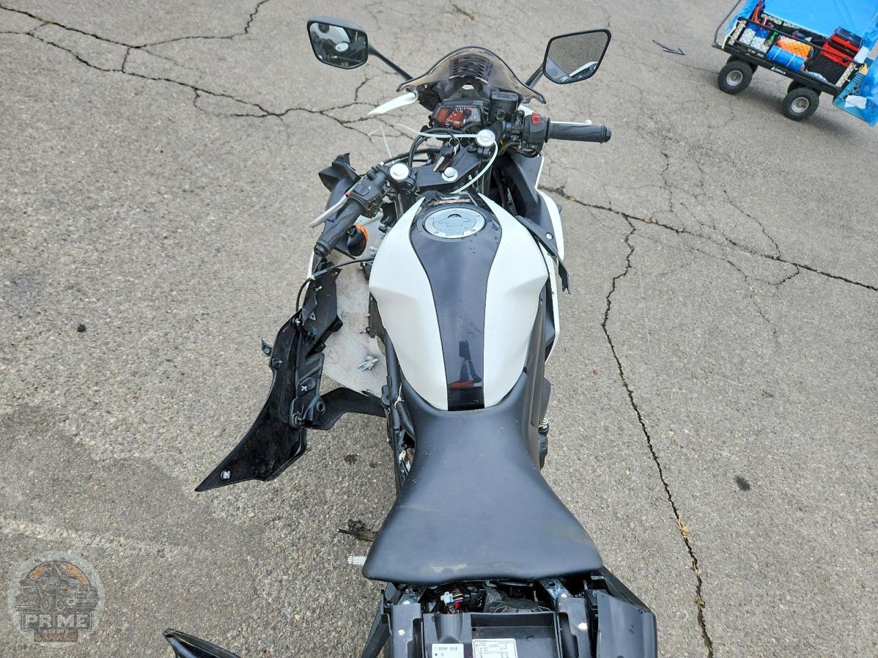 2017 YAMAHA YZFR3 — фото 6