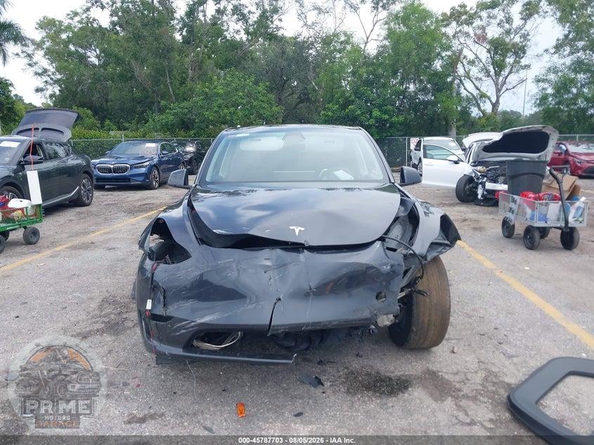 2025 TESLA MODEL Y LONG RANGE DUAL MOTOR REAR-WHEEL DRIVE — фото 6