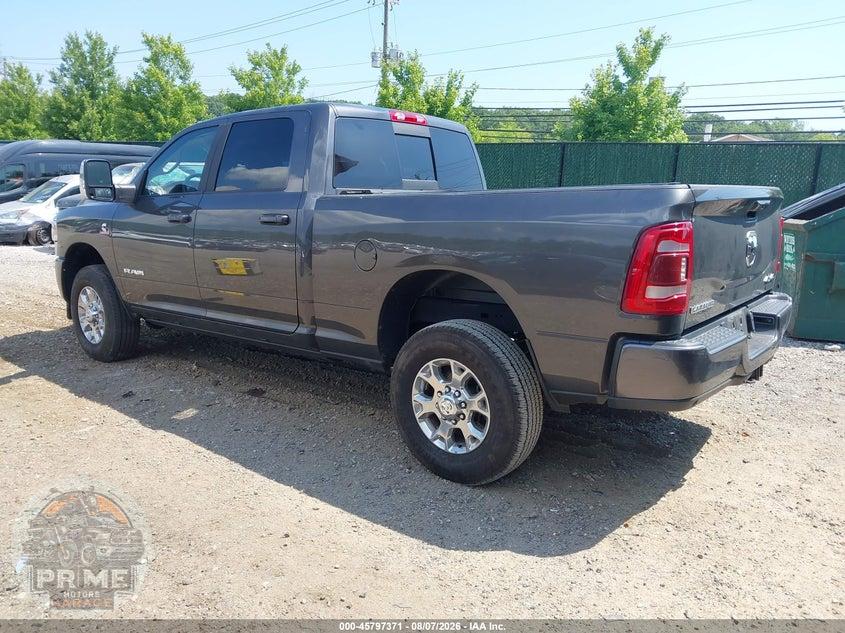 2024 RAM 2500 LARAMIE  4X4 6'4 BOX — фото 3