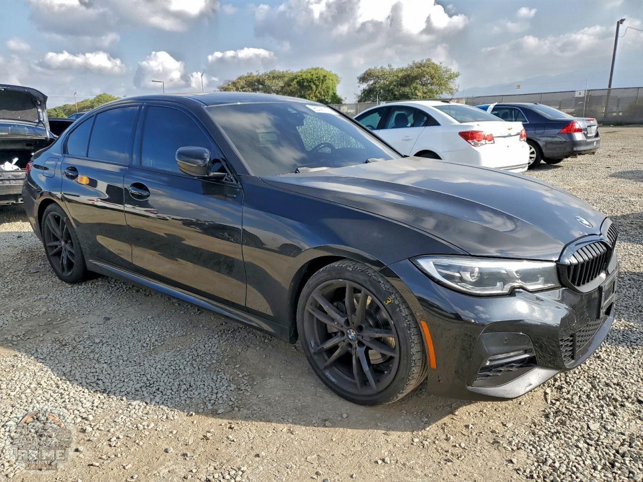 2021 BMW 3 SERIES — фото 4