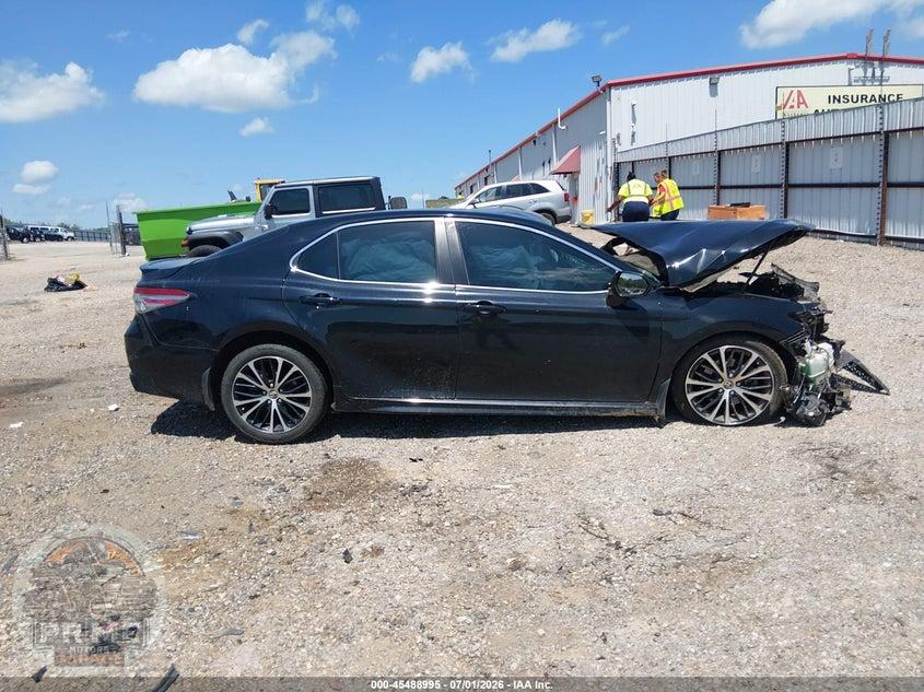 2018 TOYOTA CAMRY SE — фото 11