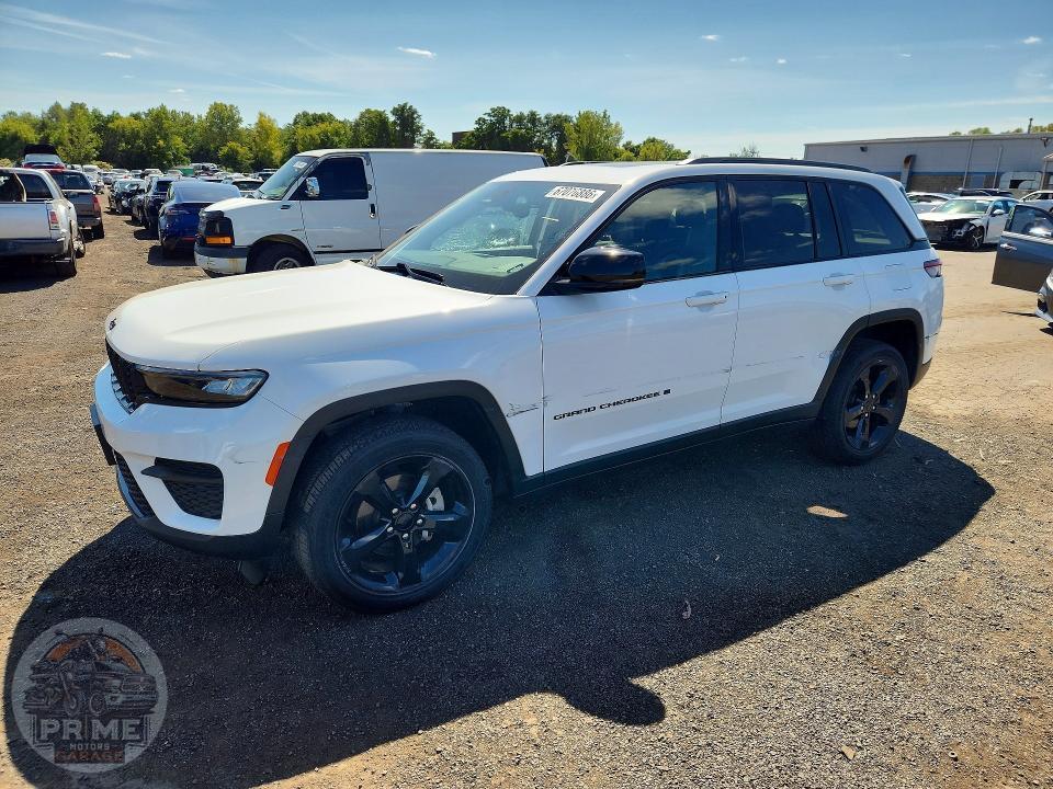 2023 JEEP GRAND CHEROKEE — фото 1