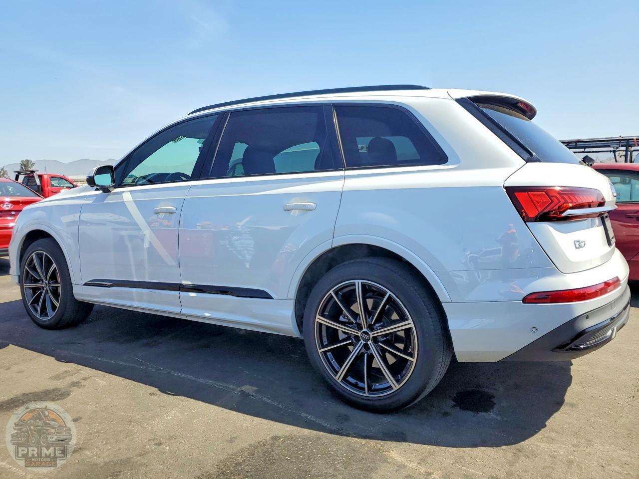 2020 AUDI Q7 — фото 2