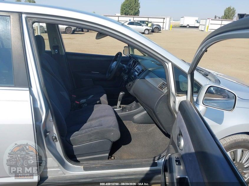 2009 NISSAN VERSA 1.8S — фото 5