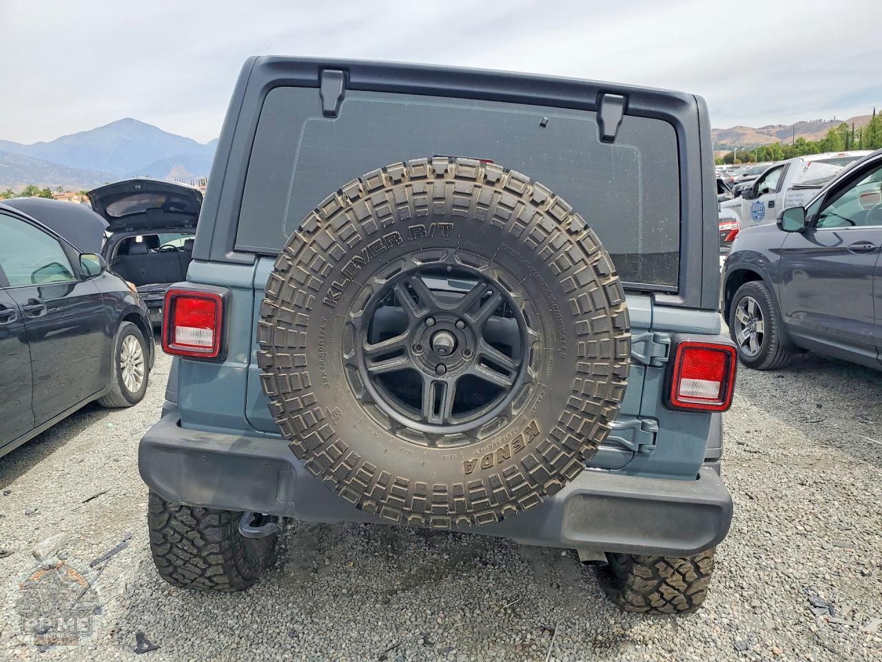2025 JEEP WRANGLER — фото 6
