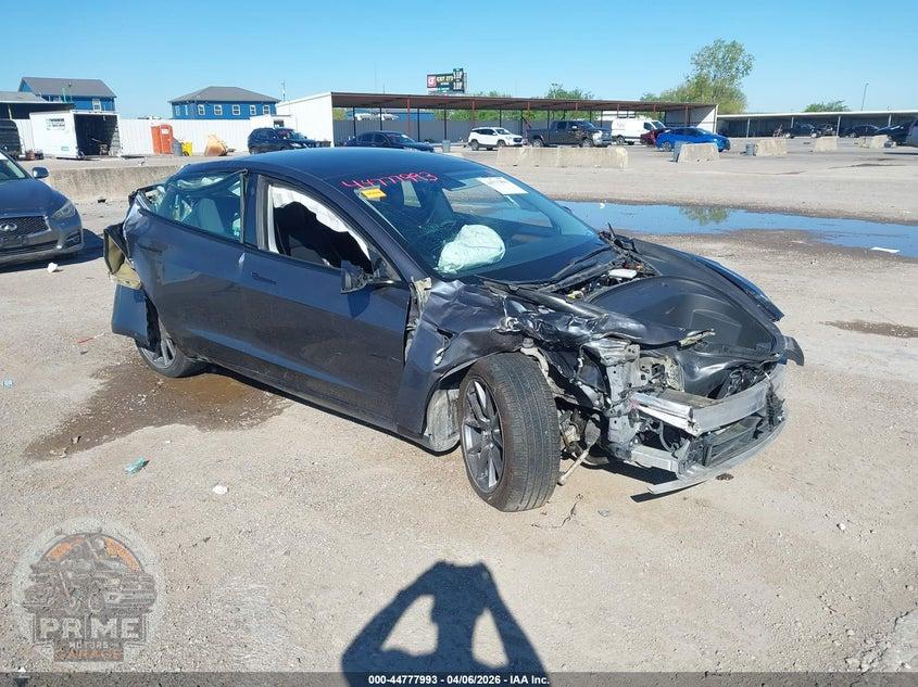 2022 TESLA MODEL 3 LONG RANGE DUAL MOTOR ALL-WHEEL DRIVE — фото 1
