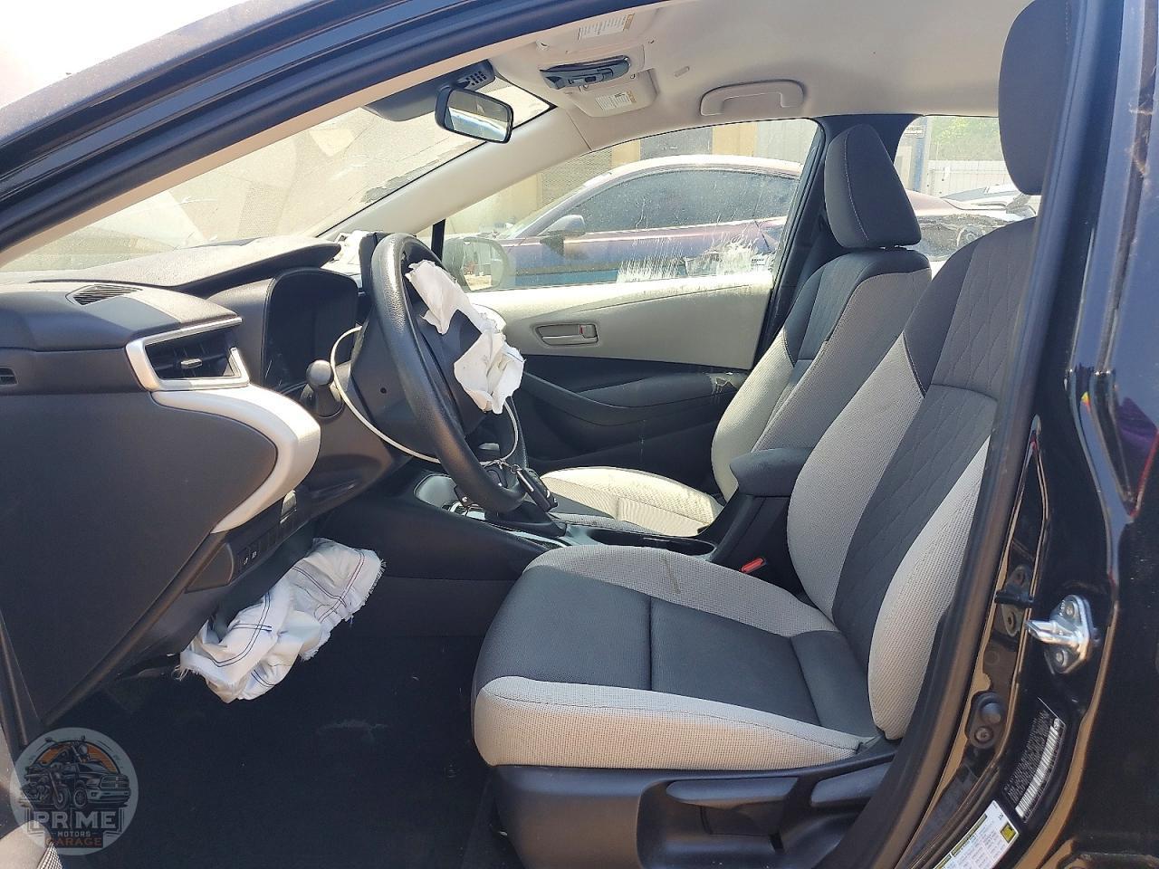 2025 TOYOTA COROLLA — фото 13