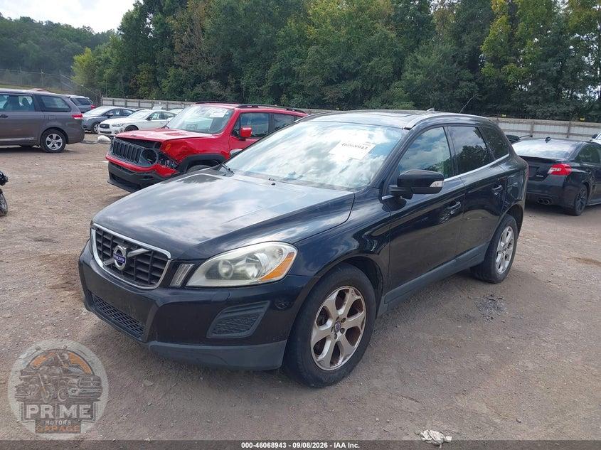 2012 VOLVO XC60 3.2 PLATINUM — фото 2