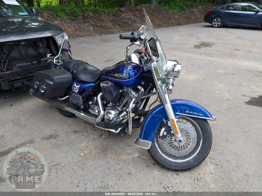 2009 HARLEY-DAVIDSON FLHRC (ROAD KING CLASSIC) — фото 1
