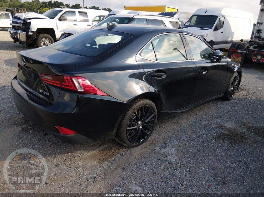 2015 LEXUS IS 250 — фото 4