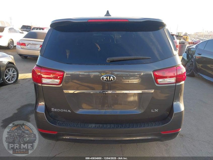 2017 KIA SEDONA LX — фото 17