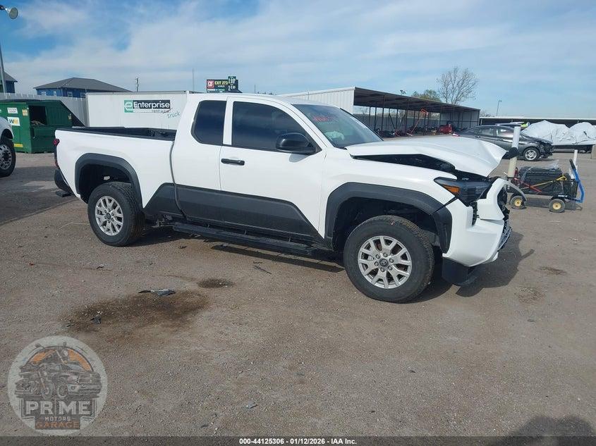 2025 TOYOTA TACOMA SR — фото 1