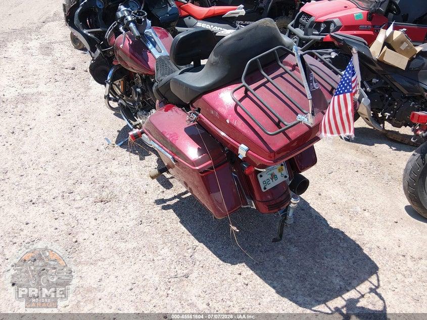 2017 HARLEY-DAVIDSON FLTRXS (ROAD GLIDE SPECIAL) ROAD GLIDE SPECIAL — фото 3