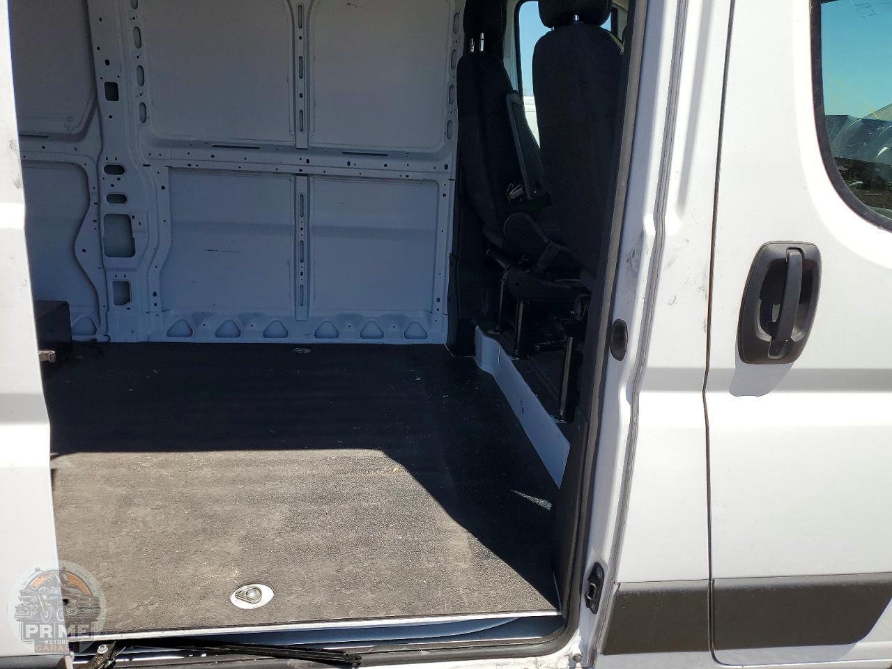 2025 RAM PROMASTER — фото 10