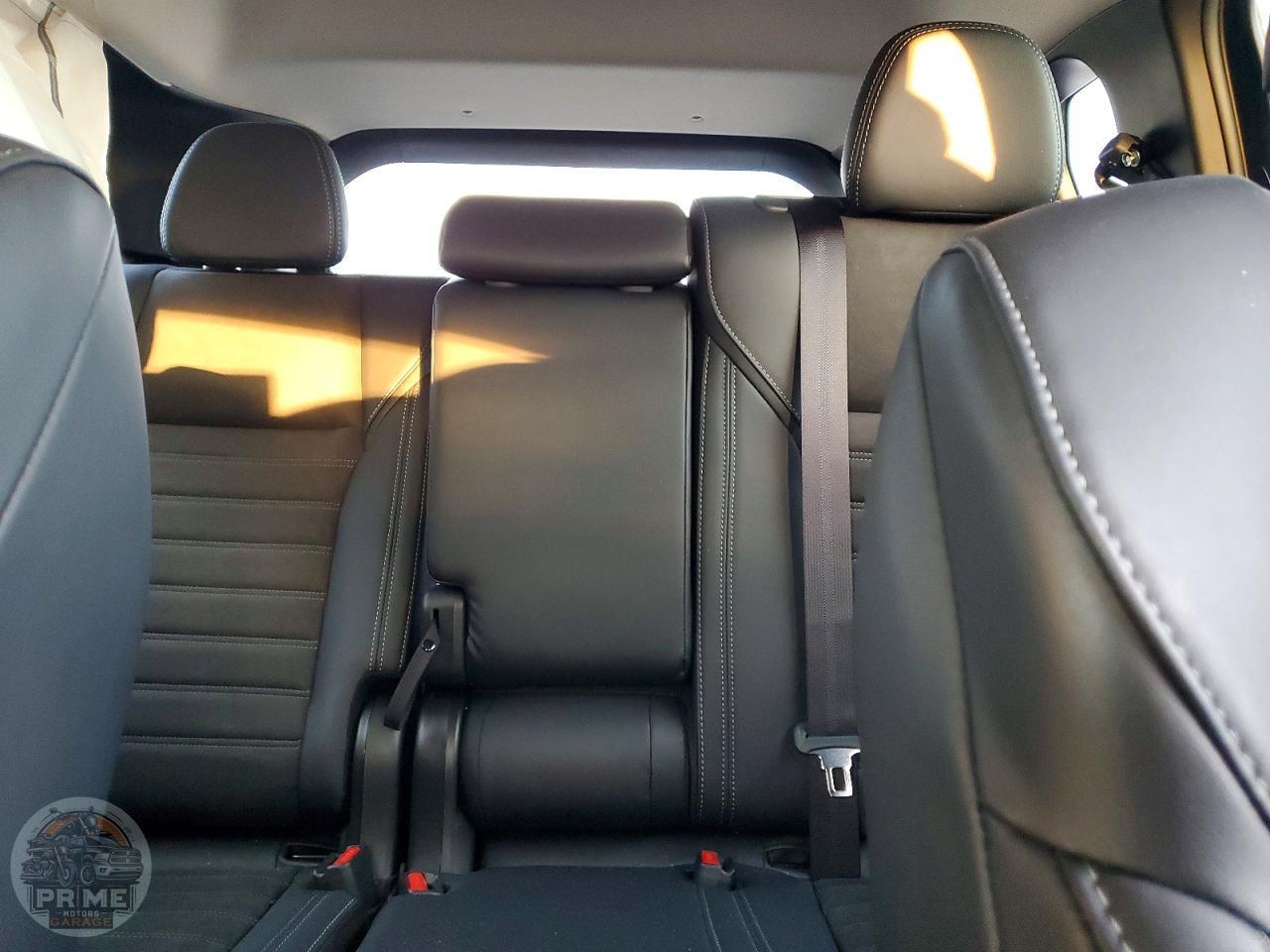 2025 MITSUBISHI OUTLANDER — фото 10