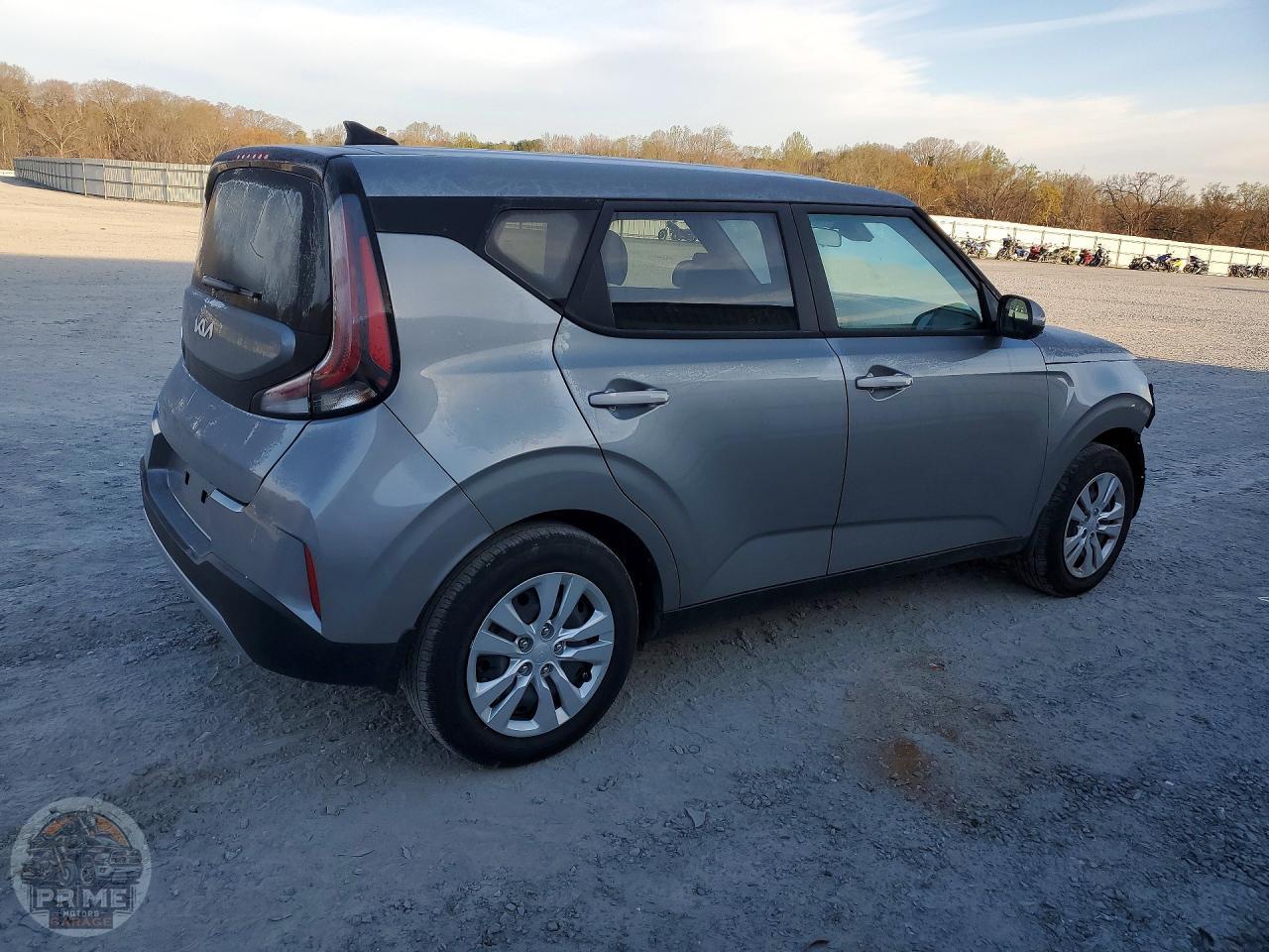 2025 KIA SOUL — фото 3