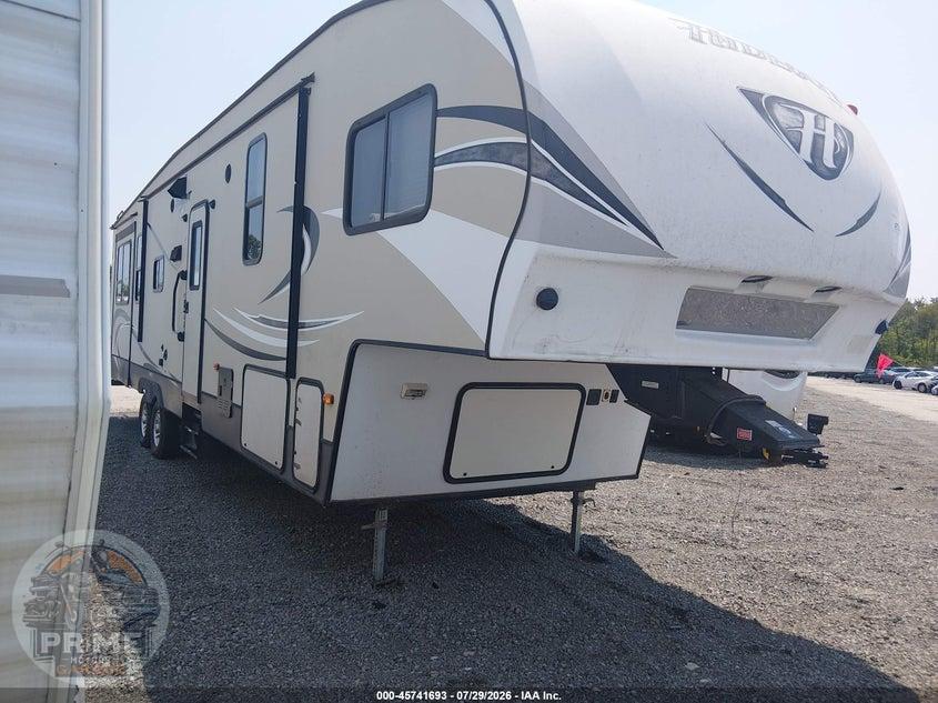 2016 KEYSTONE TRAVEL TRAILER — фото 1