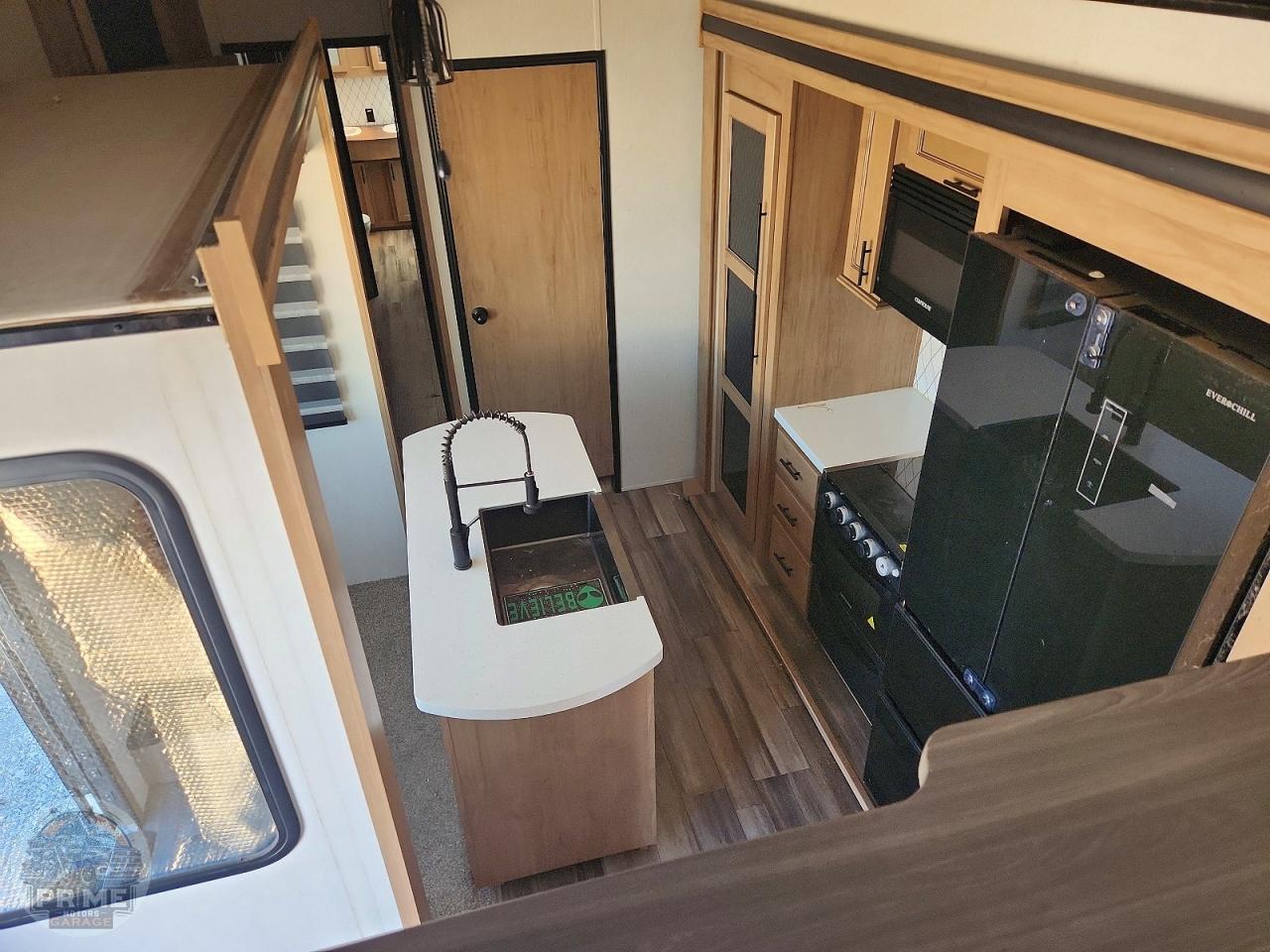 2023 FOREST RIVER SABRE — фото 25