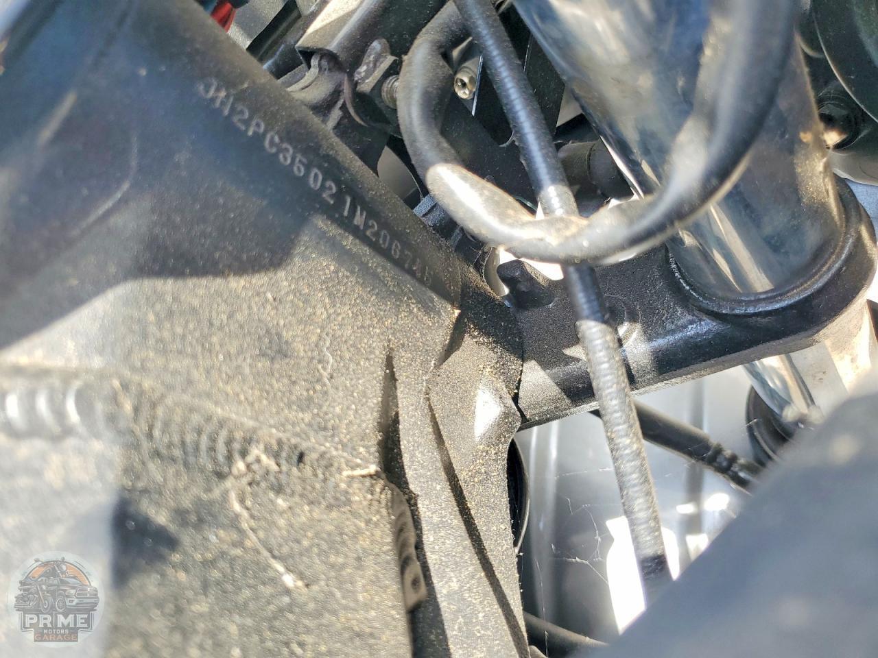 2001 HONDA CBR600 — фото 9