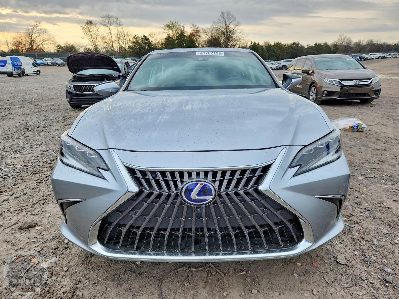 2022 LEXUS ES — фото 5