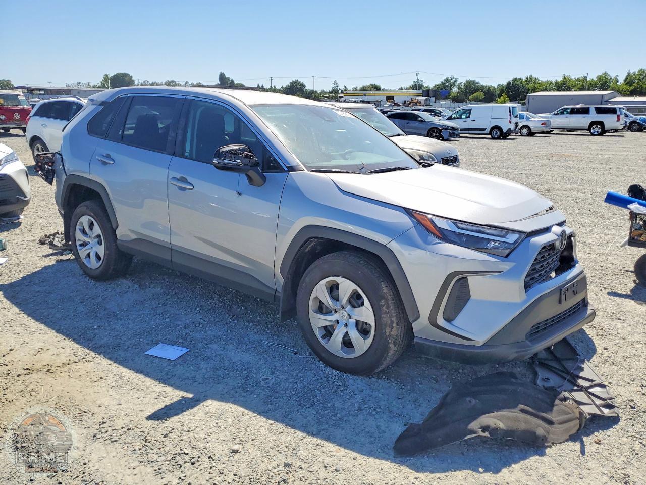 2025 TOYOTA RAV4 — фото 4