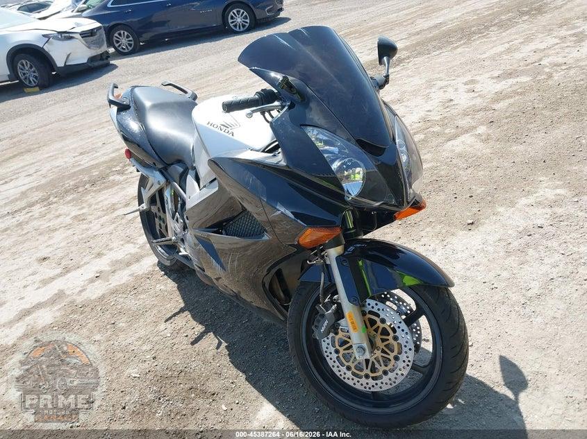 2003 HONDA VFR800 — фото 1