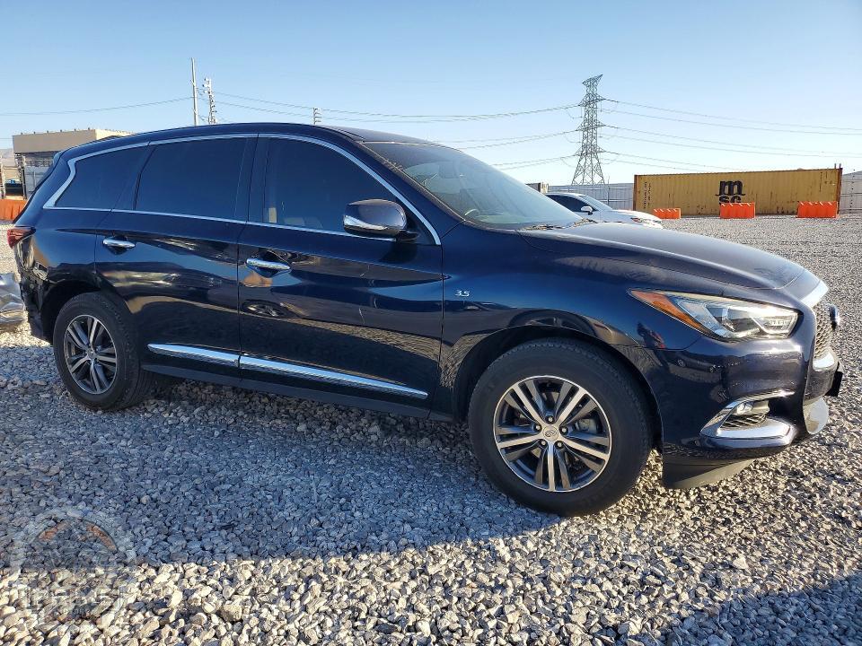2020 INFINITI QX60 — фото 4