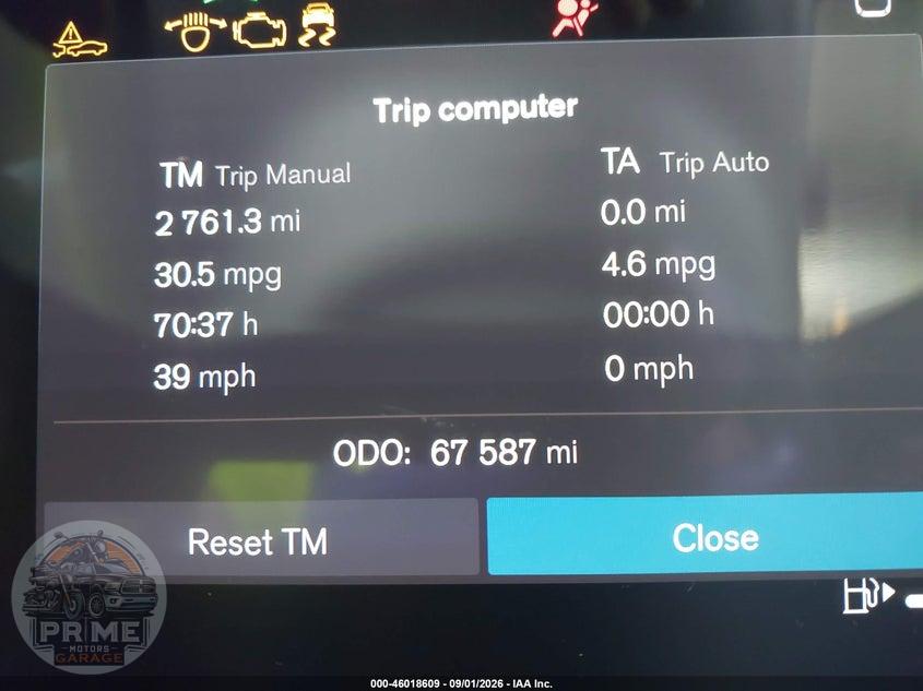 2024 VOLVO XC40 B5 CORE BRIGHT THEME/B5 CORE DARK THEME — фото 15