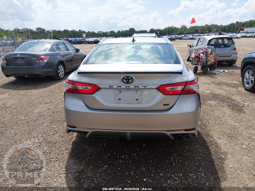 2019 TOYOTA CAMRY SE — фото 16