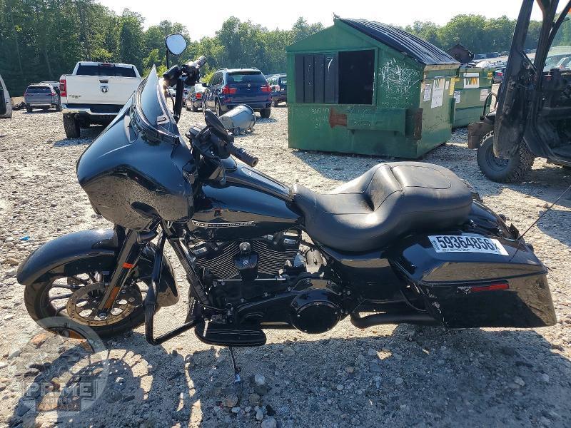 2018 HARLEY-DAVIDSON FLHXS (STREET GLIDE SPECIAL) — фото 3