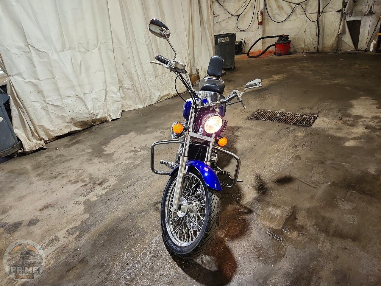 2005 HONDA VT600 — фото 1