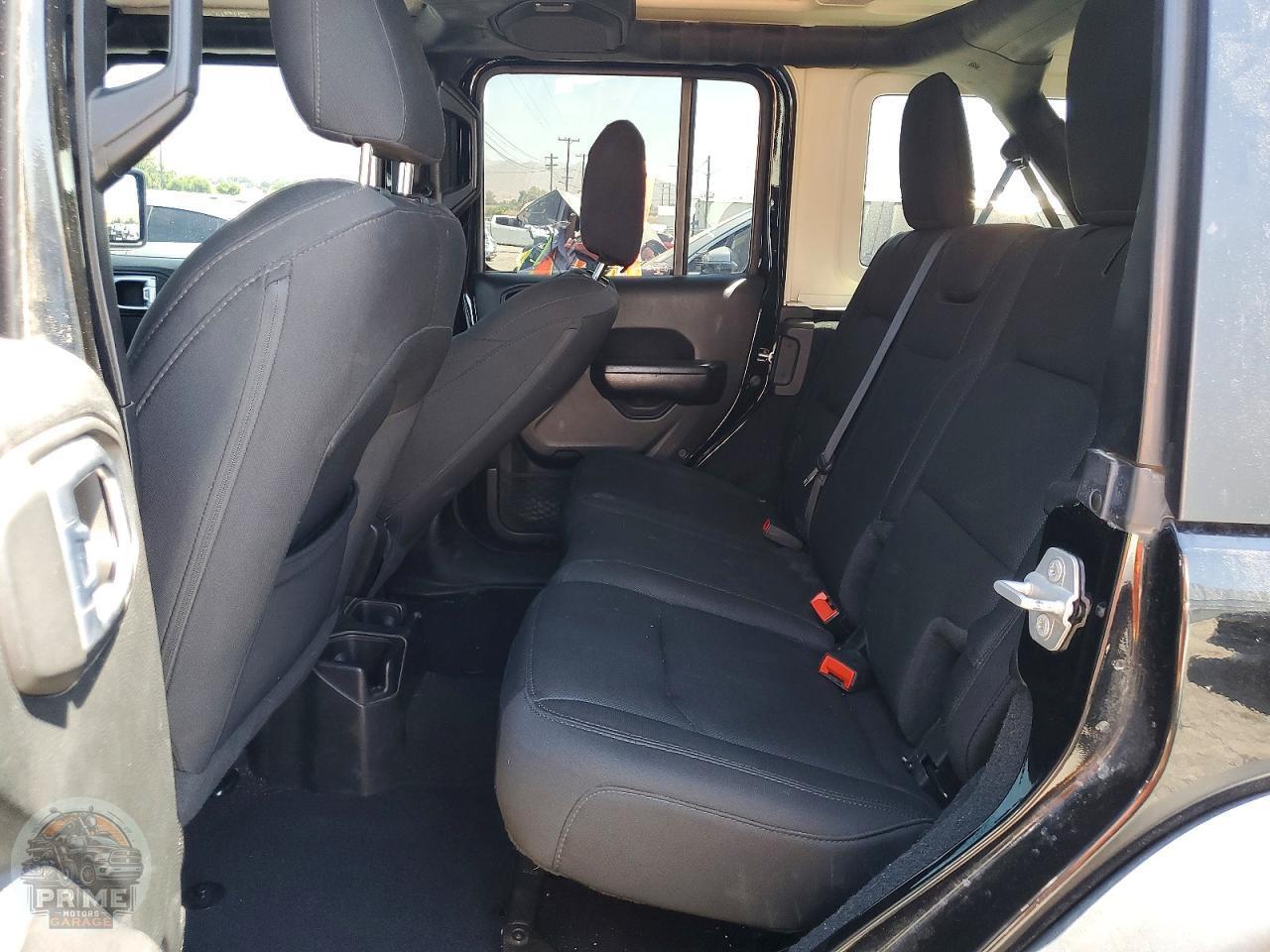 2020 JEEP WRANGLER — фото 10