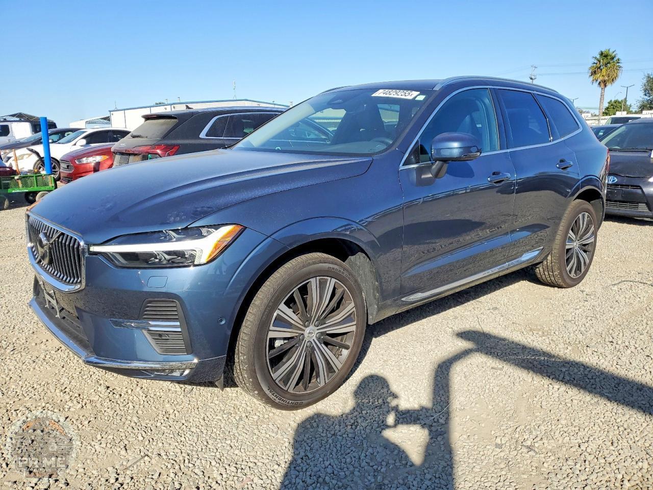 2023 VOLVO XC60 — фото 1