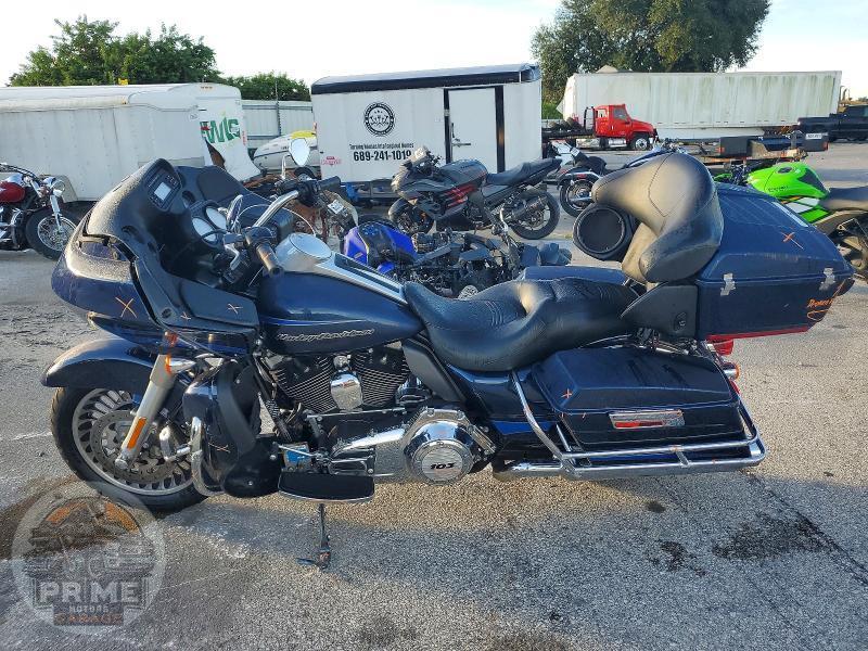 2013 HARLEY-DAVIDSON FLTRU (ROAD GLIDE ULTRA) — фото 3