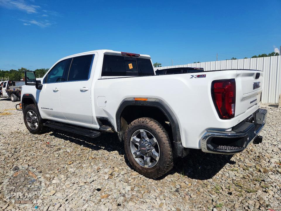 2026 GMC SIERRA — фото 2