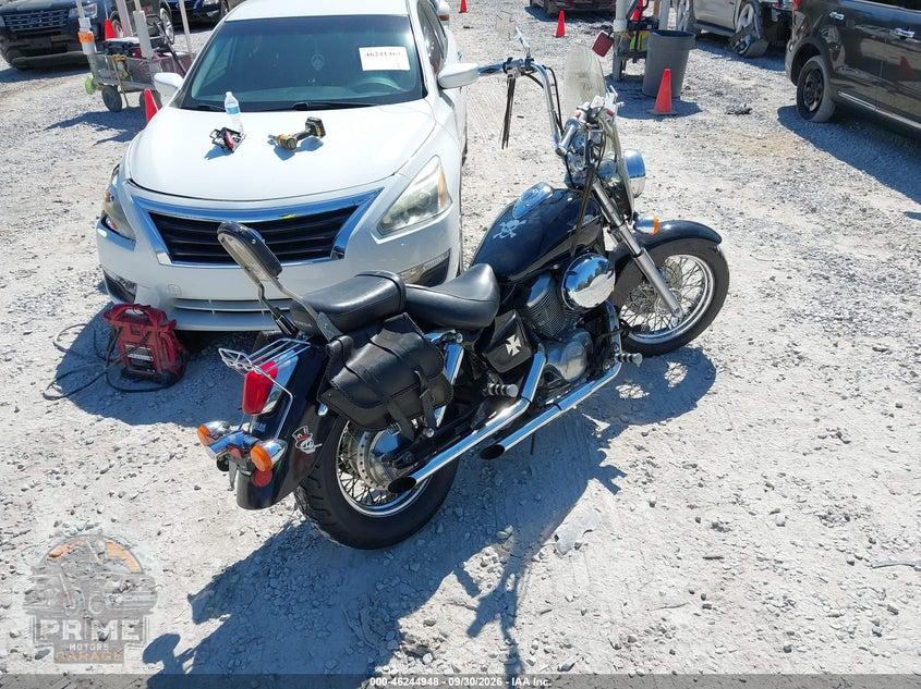 1998 HONDA VT750 C — фото 4
