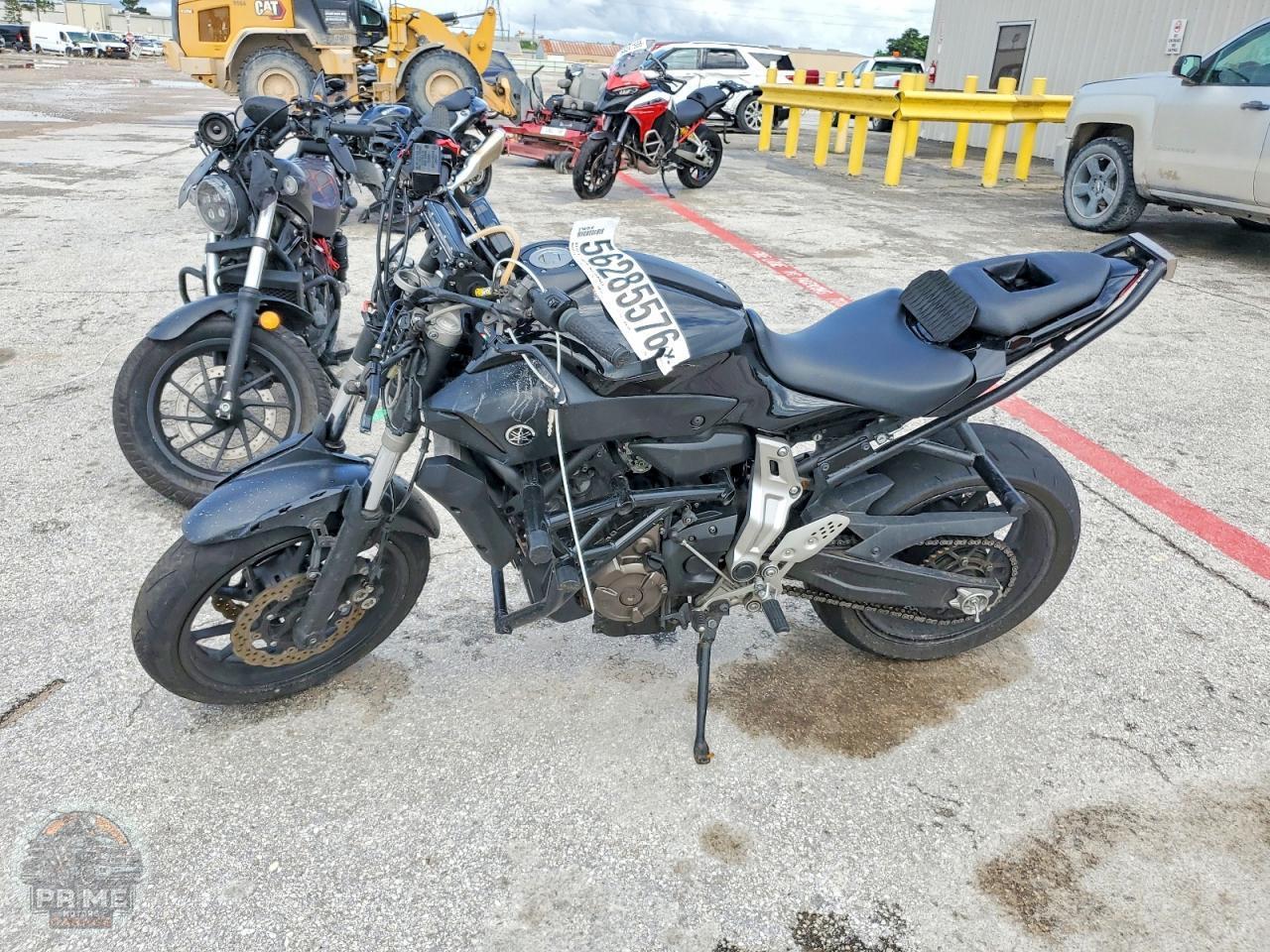 2016 YAMAHA FZ07 — фото 9