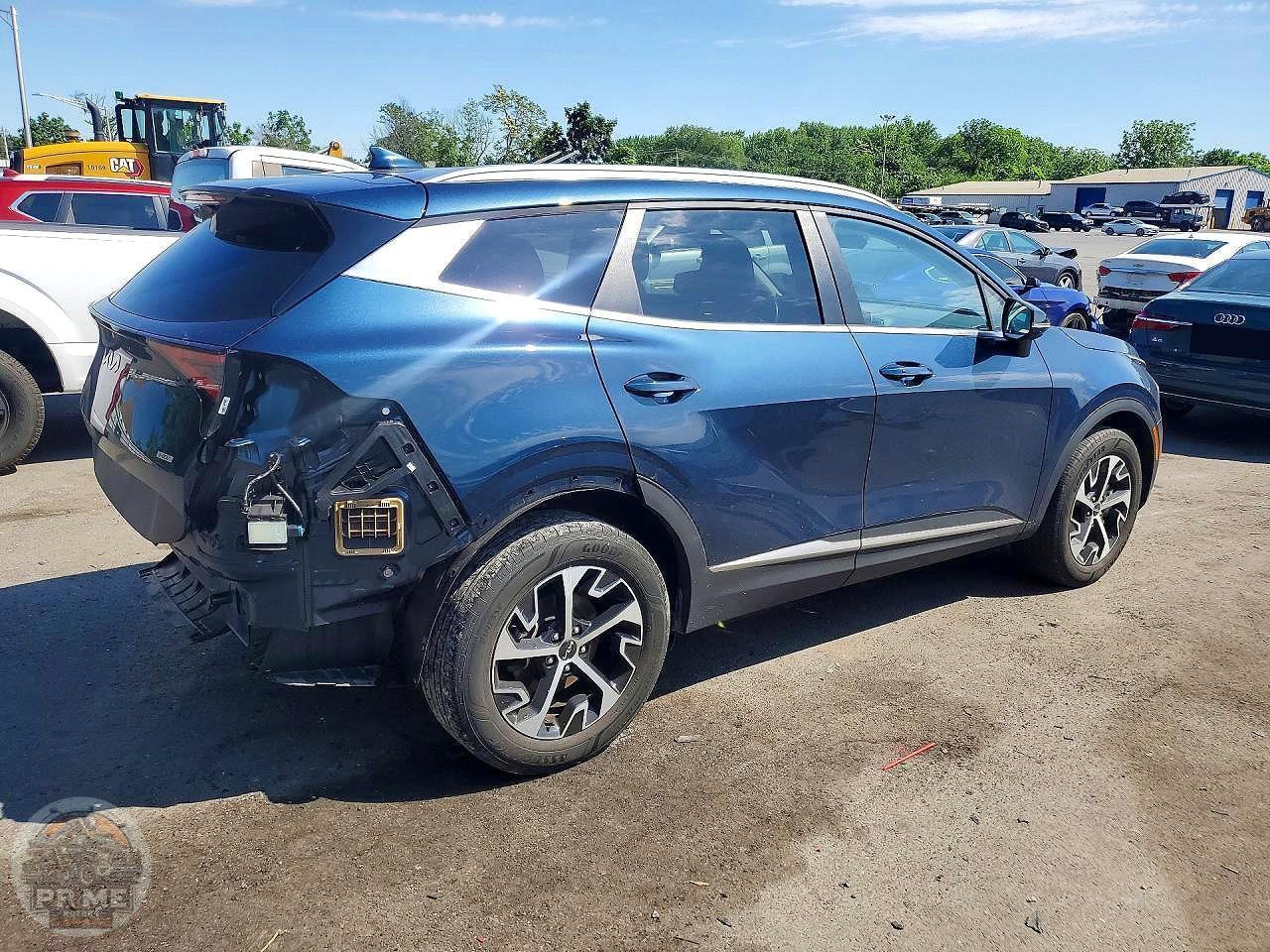 2023 KIA SPORTAGE — фото 3