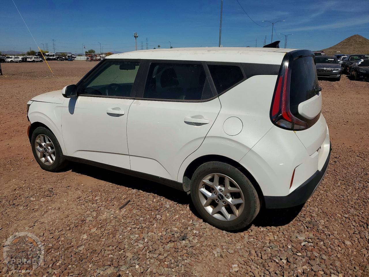 2023 KIA SOUL — фото 2