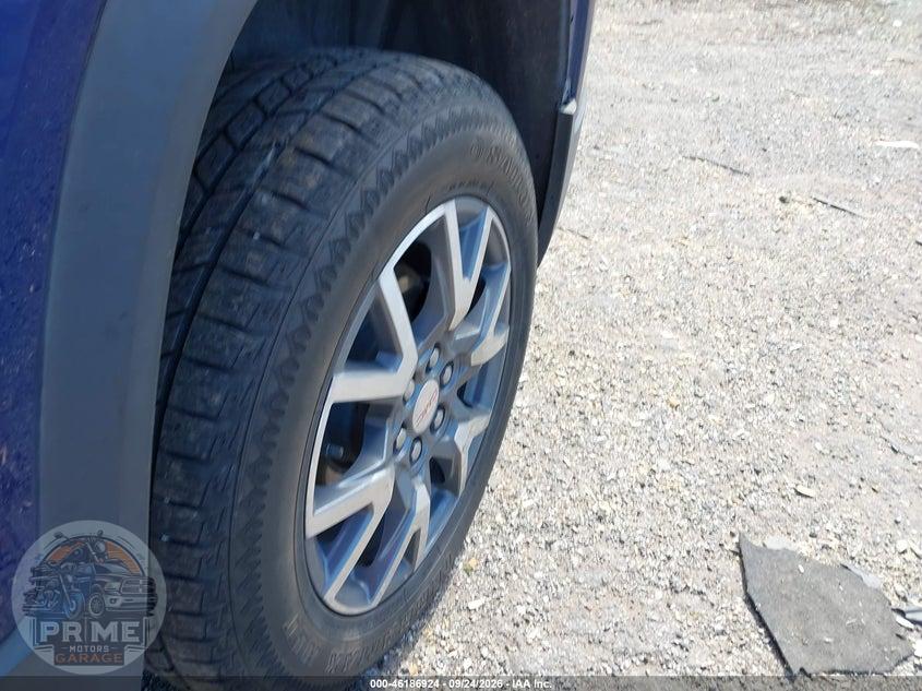 2023 GMC ACADIA AWD SLT — фото 12