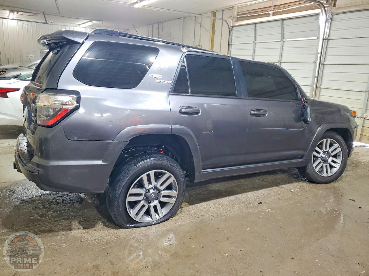 2022 TOYOTA 4RUNNER — фото 3