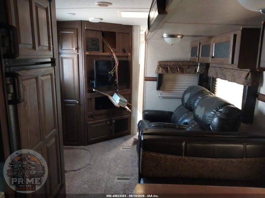 2017 ROCKWOOD SIGNATURE ULTRA LITE — фото 10