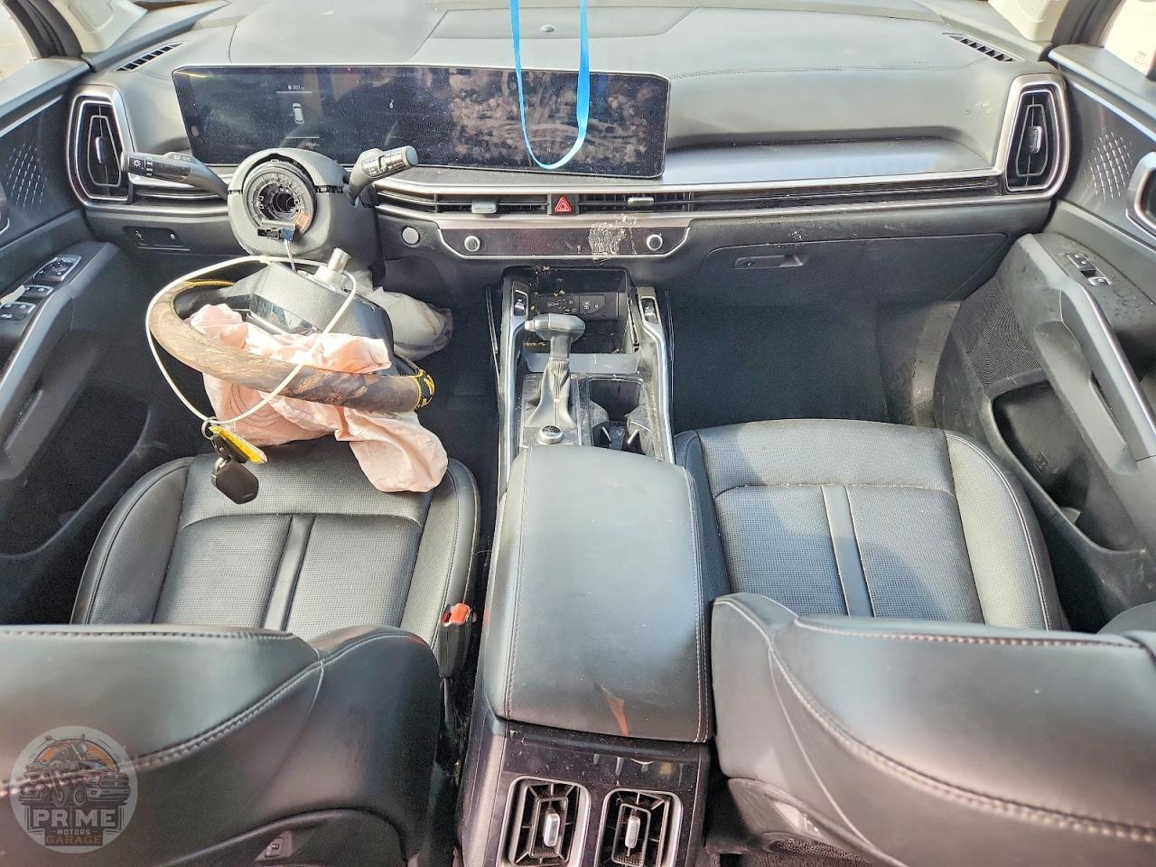 2024 KIA SORENTO — фото 8