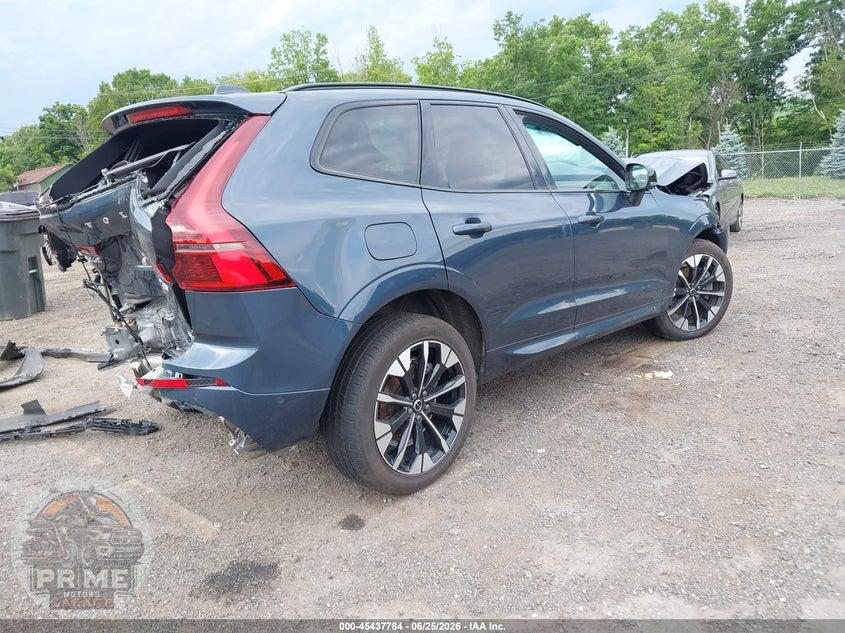 2026 VOLVO XC60 PLUG-IN HYBRID PLUS, T8 AWD ELECTRIC/GASOLINE, DARK — фото 4