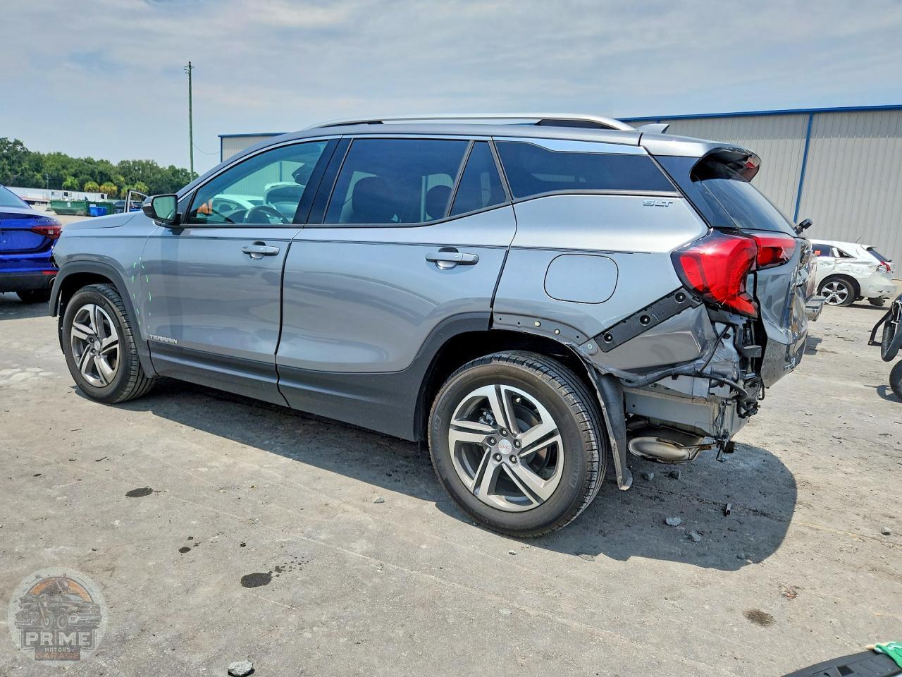2020 GMC TERRAIN — фото 2