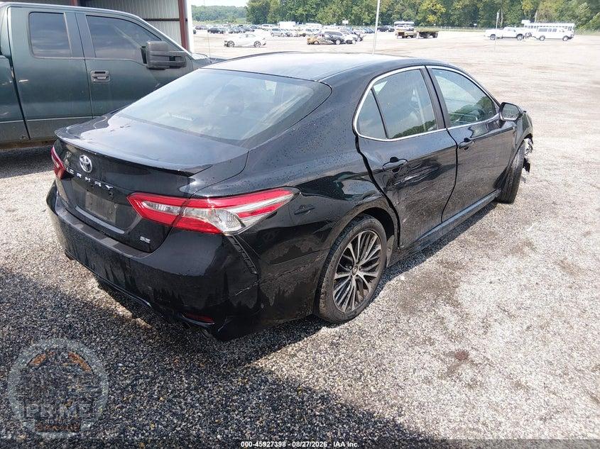 2018 TOYOTA CAMRY SE — фото 4