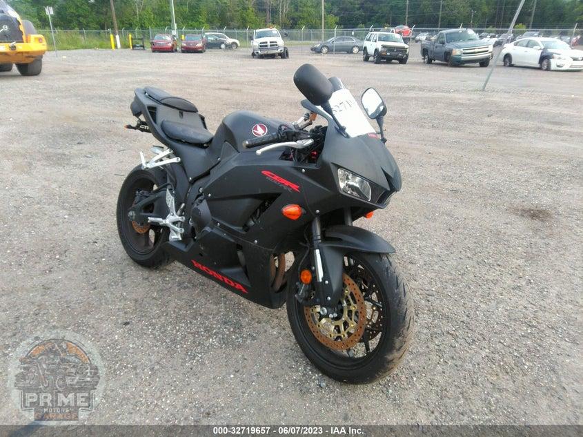 2019 HONDA CBR600 RA — фото 1
