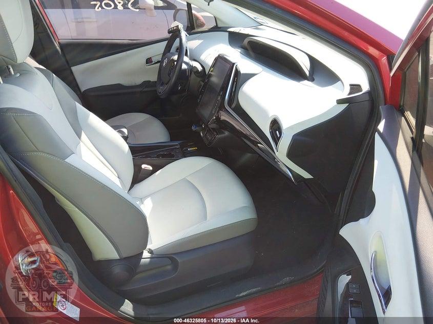 2021 TOYOTA PRIUS PRIME XLE — фото 5