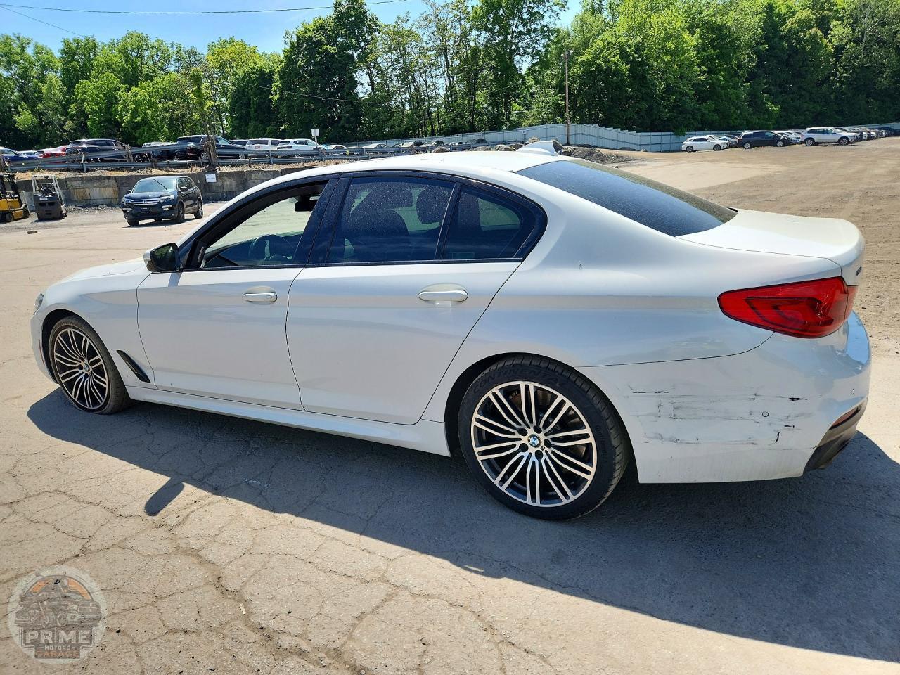 2020 BMW 5 SERIES — фото 2